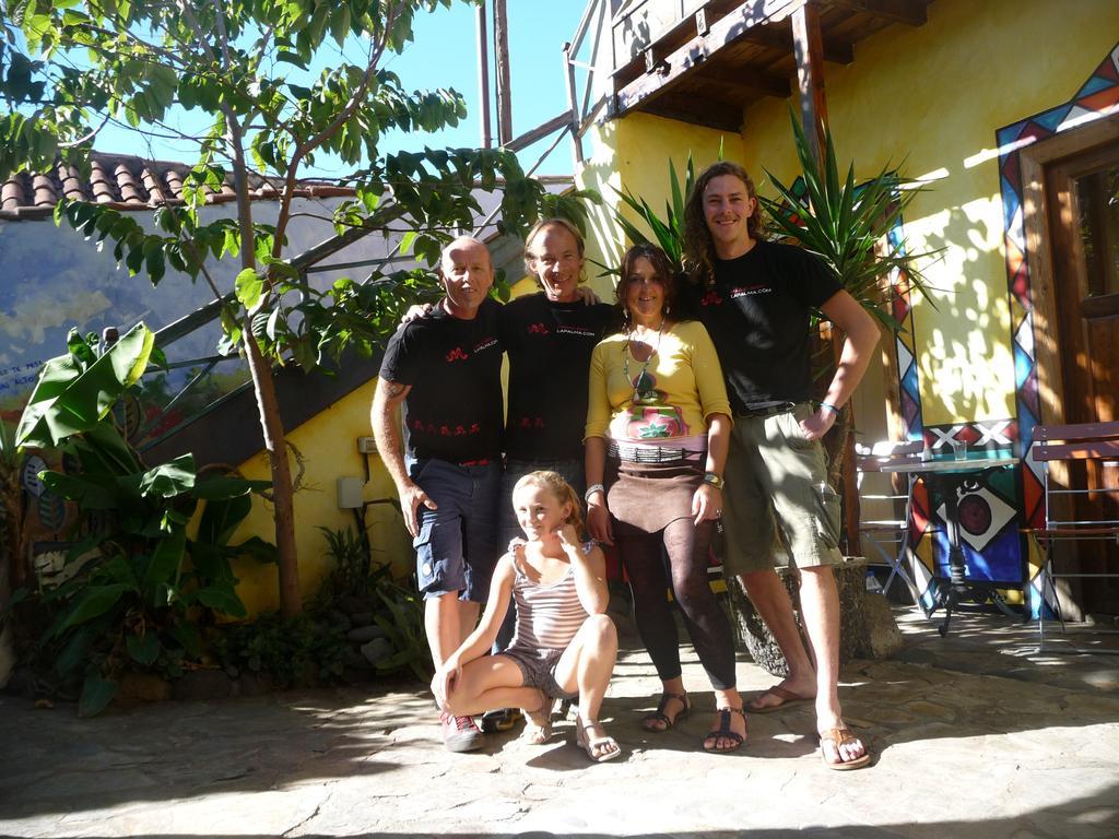 El Porvenir Hostel Los Llanos De Aridane Ngoại thất bức ảnh