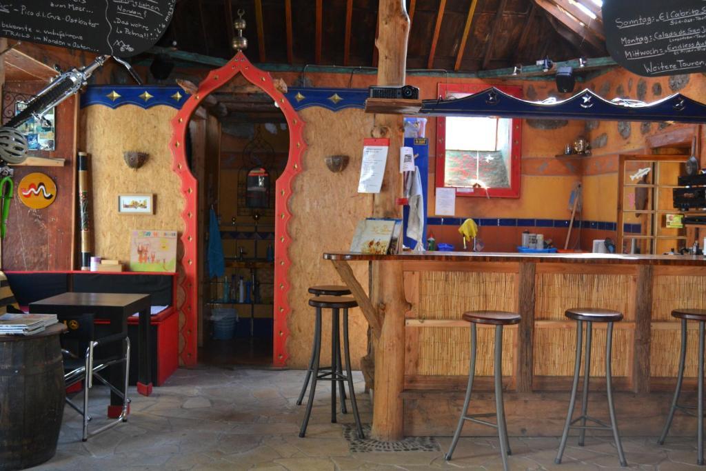 El Porvenir Hostel Los Llanos De Aridane Ngoại thất bức ảnh