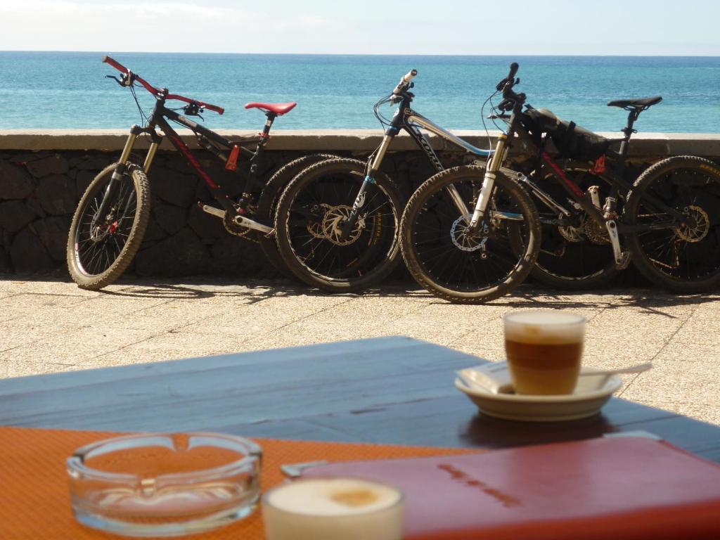 El Porvenir Hostel Los Llanos De Aridane Ngoại thất bức ảnh